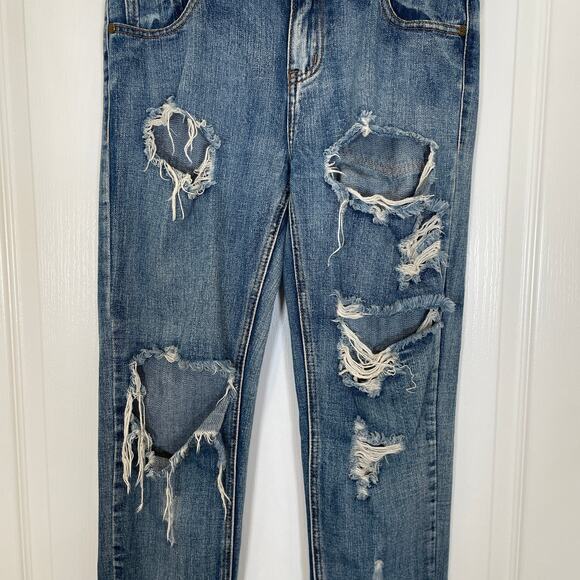 One Teaspoon Jeans Awesome Baggies Destroyed Medium Rise Tapered Roll Cuff 26 - Picture 3 of 7